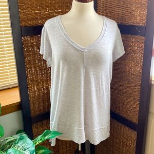 bordeaux Gray XL light weight V neck 